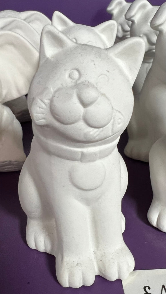 P212 - CERAMIC BLANK - KITTY WITH FISH