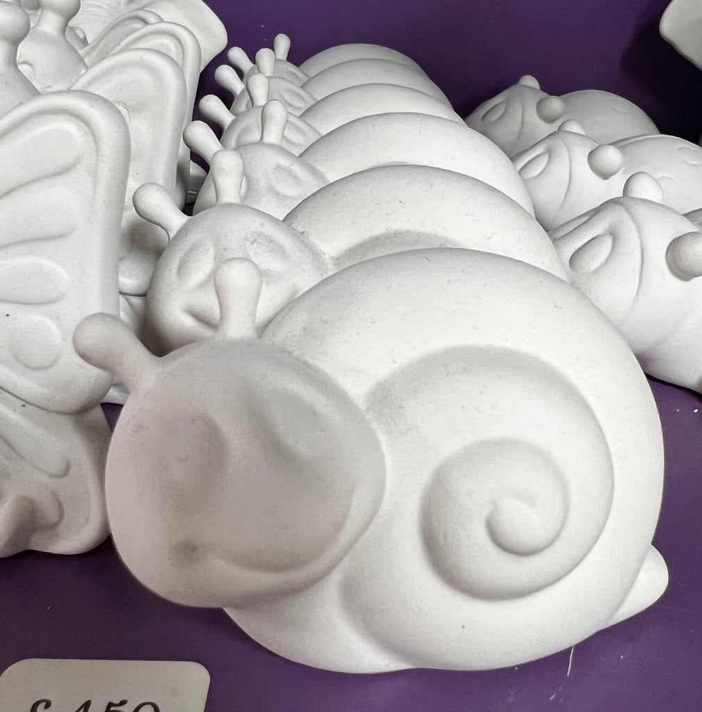 P211 -  CERAMIC BLANK - SMILING SNAIL