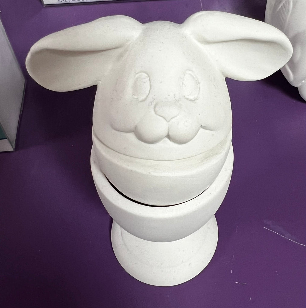 P232 - CERAMIC BLANK - RABBIT EGG IN EGG CUP