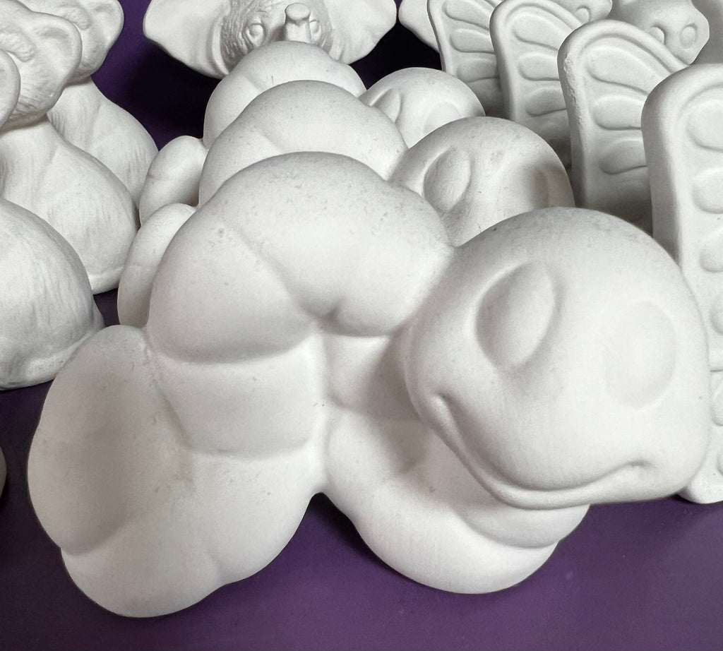 P235 - CERAMIC BLANK - WIBBLY WORM