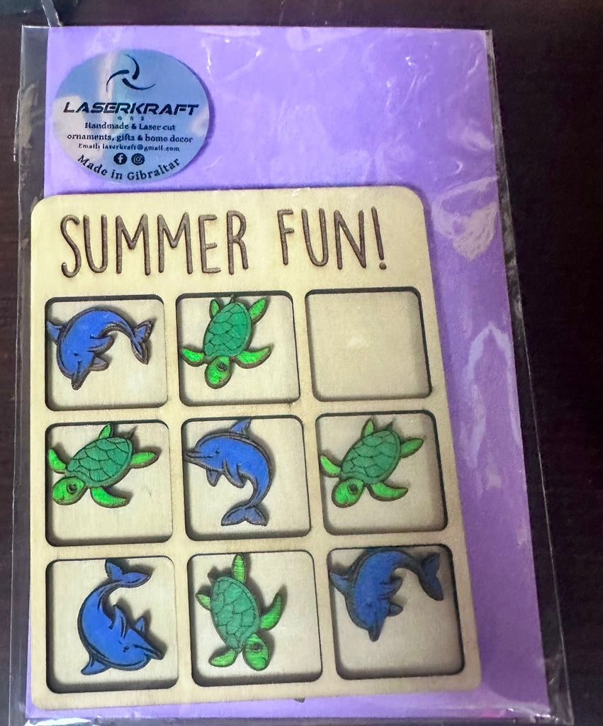 Summer tic tac toe game