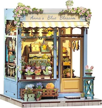 Book Nook - Anna's Blue Blossom